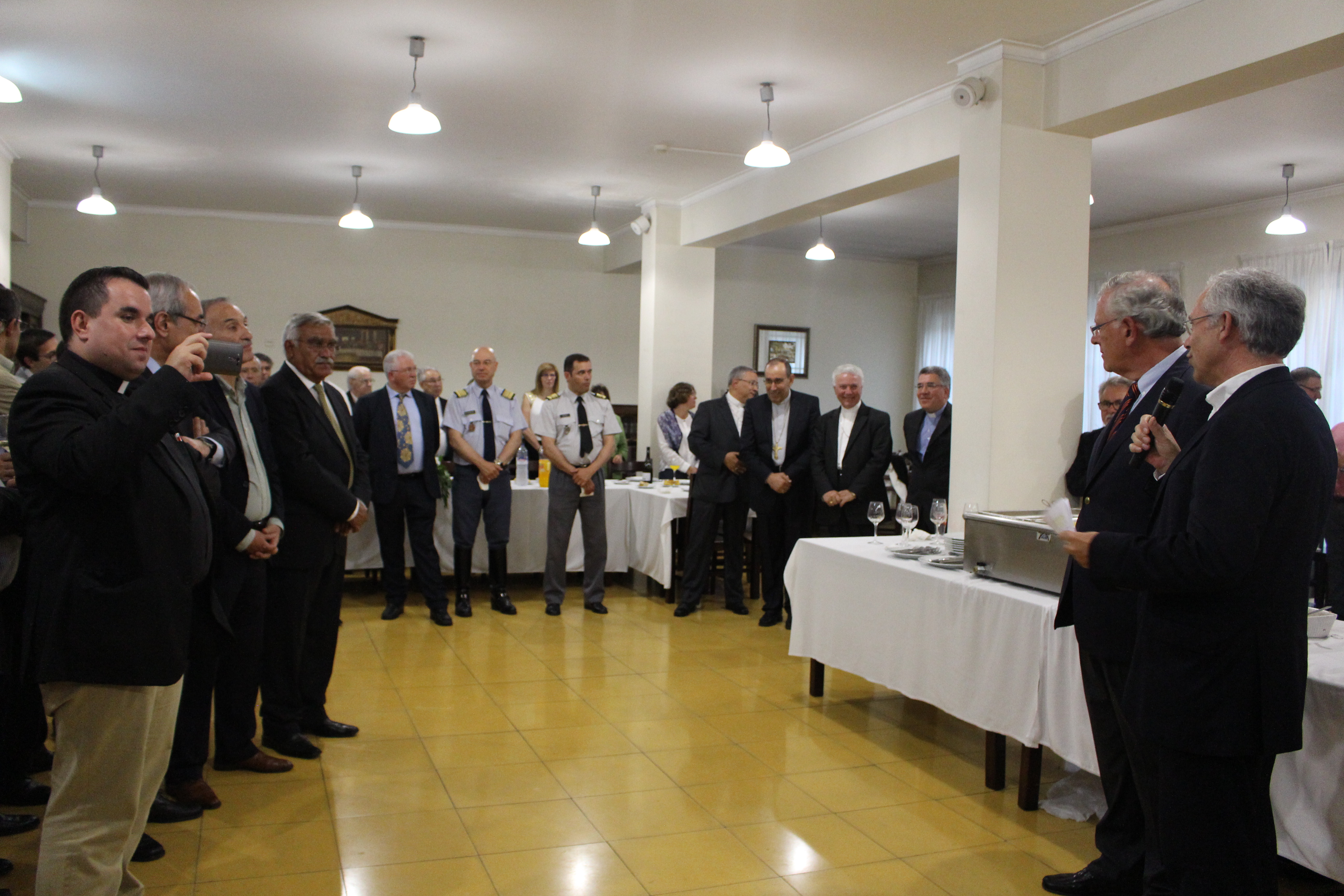 Homenagem na despedida de D. Ilídio foi “festa pelo dom da vida e do ministério episcopal”